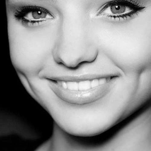 چگونه چال گونه داشته باشیم؟ ایجاد چال گونه در خانه 1 ایجاد چال گونه